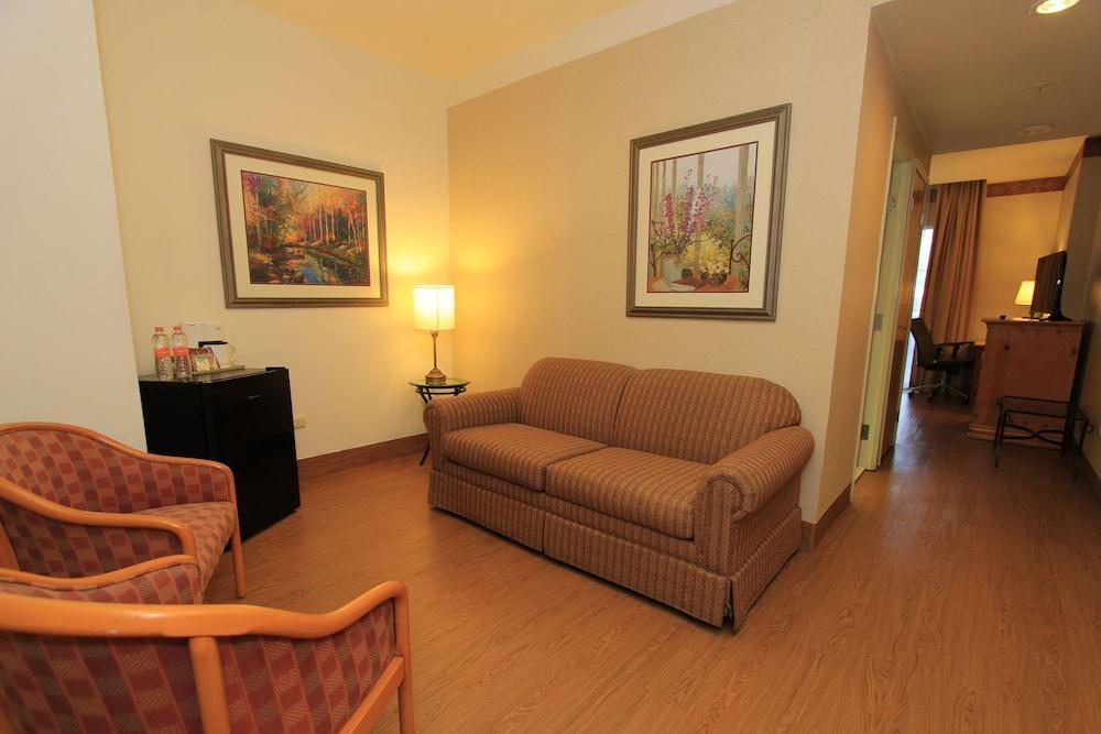 Holiday Inn Express Silao-Aeropuerto Bajio By Ihg Экстерьер фото