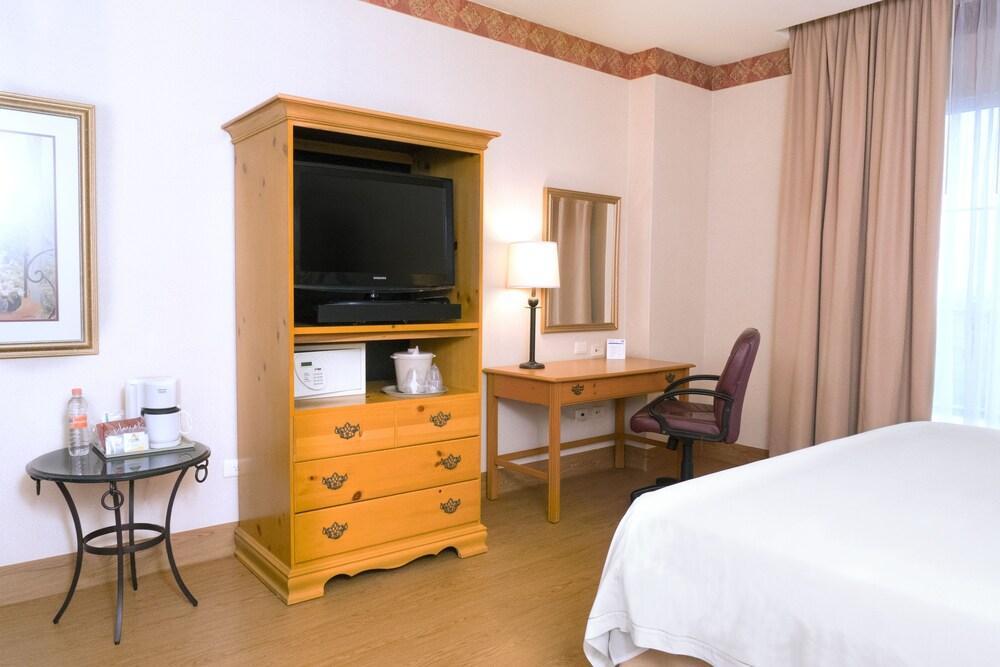 Holiday Inn Express Silao-Aeropuerto Bajio By Ihg Экстерьер фото