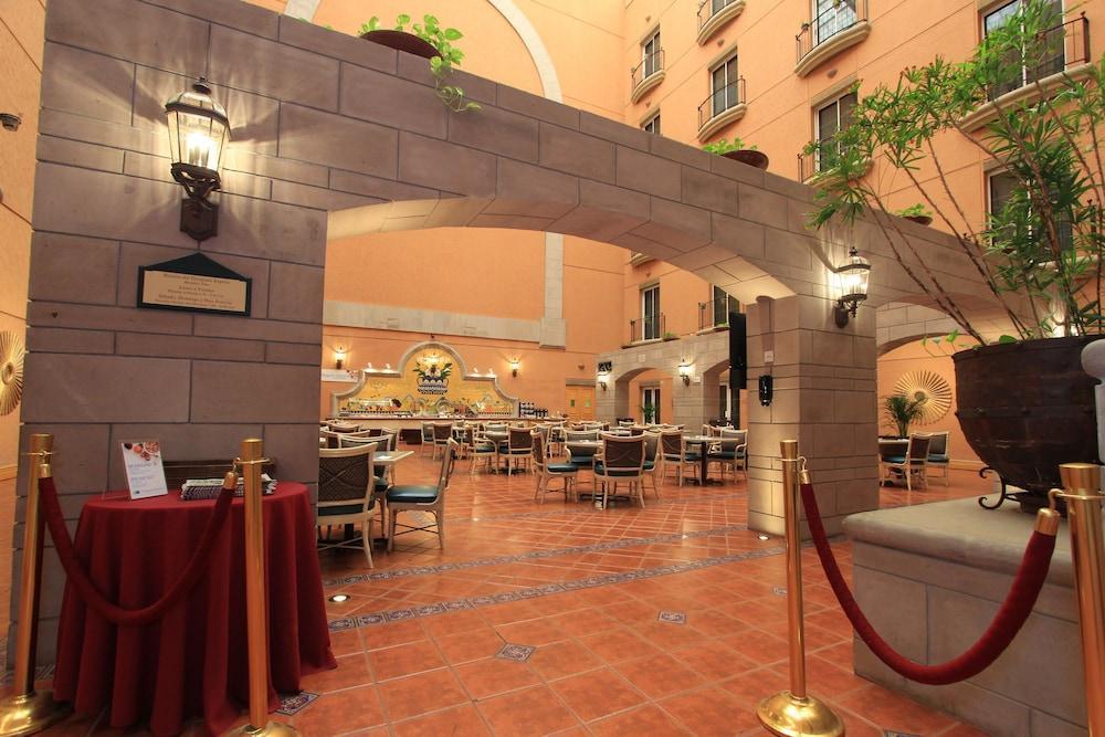 Holiday Inn Express Silao-Aeropuerto Bajio By Ihg Экстерьер фото