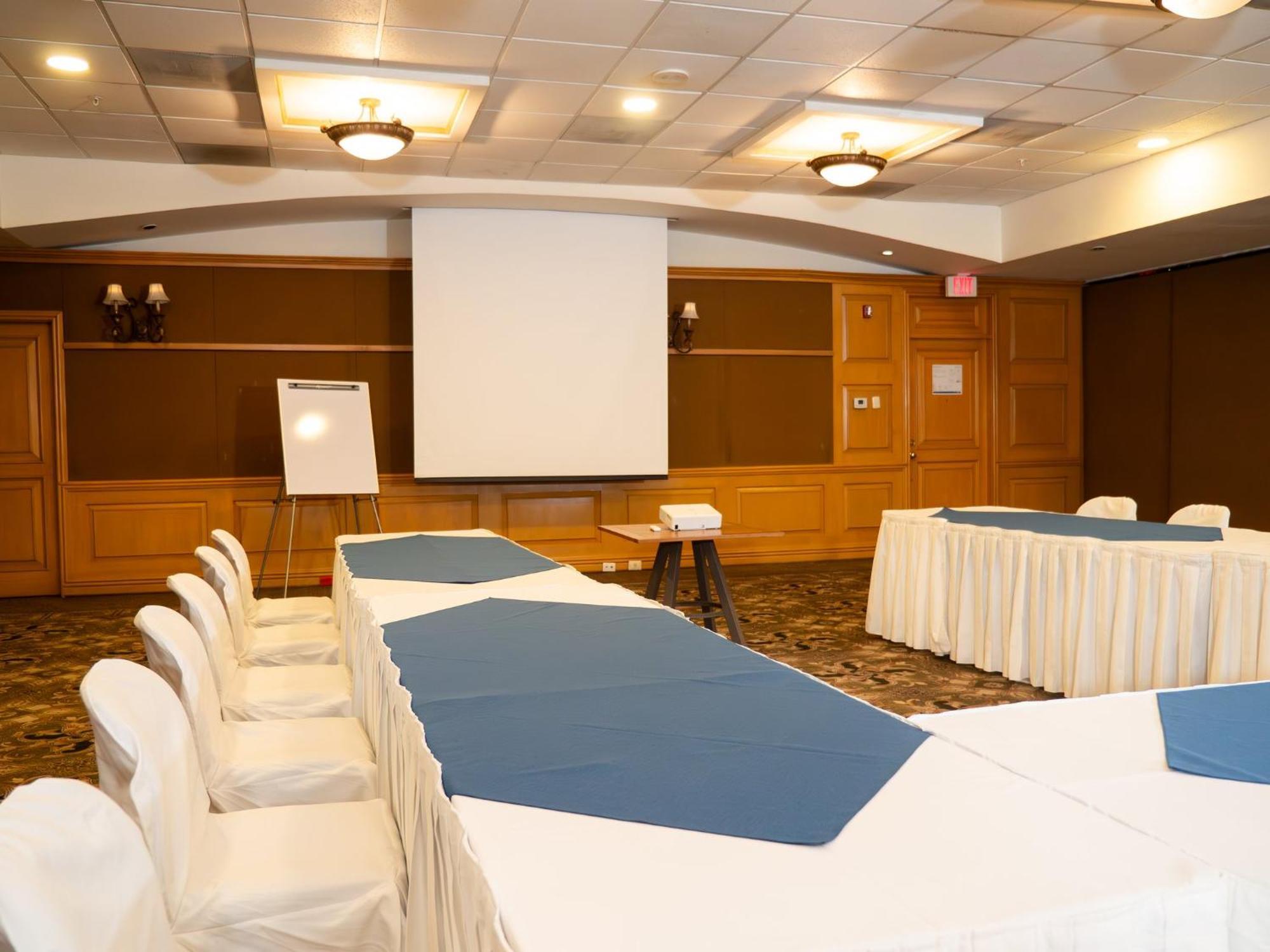 Holiday Inn Express Silao-Aeropuerto Bajio By Ihg Экстерьер фото